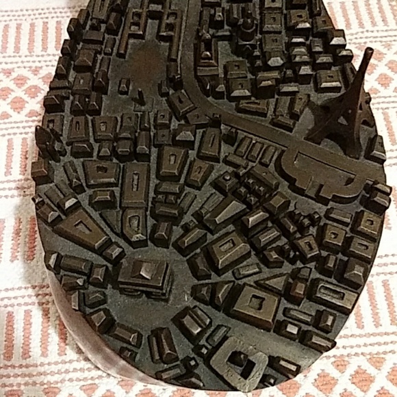 Esteban Blanco, Paris#2 of #9 Sculpture/Bronze - Picture 6 of 7